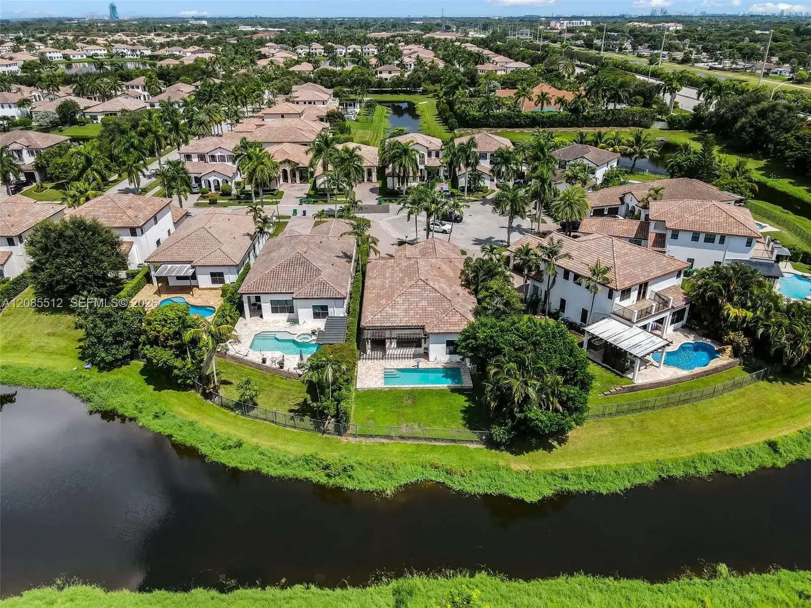2660 NW 84th Way, Cooper City FL 33024 photo 5