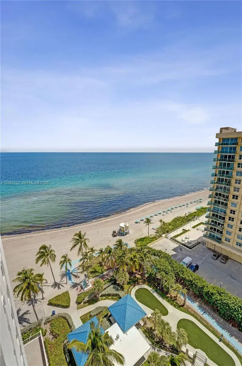 2301 S Ocean Dr # 1608, Hollywood FL 33019
