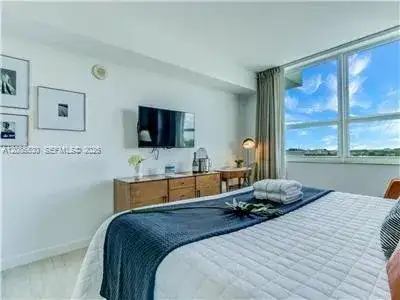 2889 Mcfarlane Rd # 1512, Miami FL 33133 photo 2