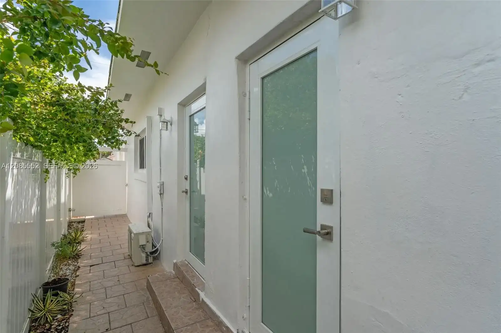 201 SW 51st Ct # 5, Miami FL 33134