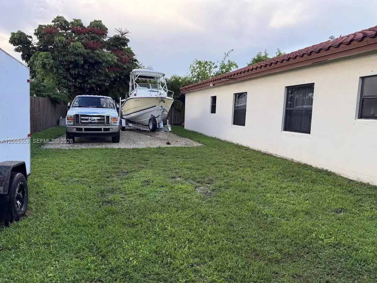 15455 SW 173rd St, Miami FL 33187 photo 4