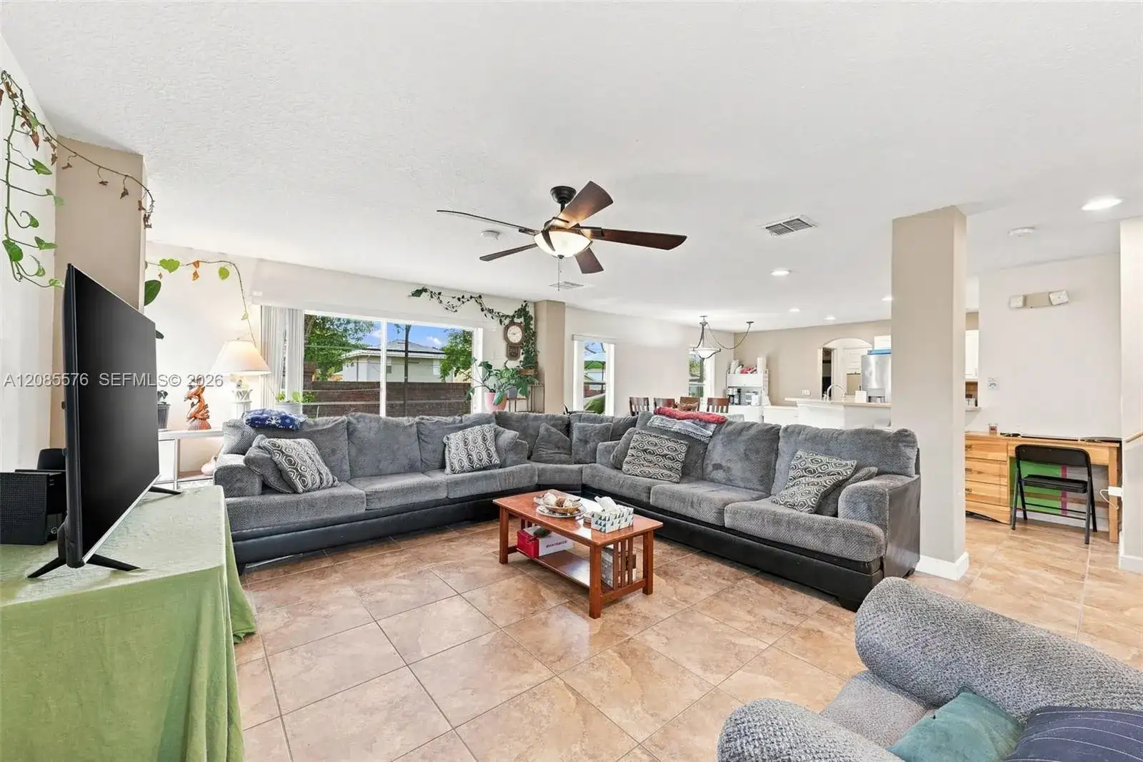 611 Abaco, Kissimmee FL 34746 photo 3
