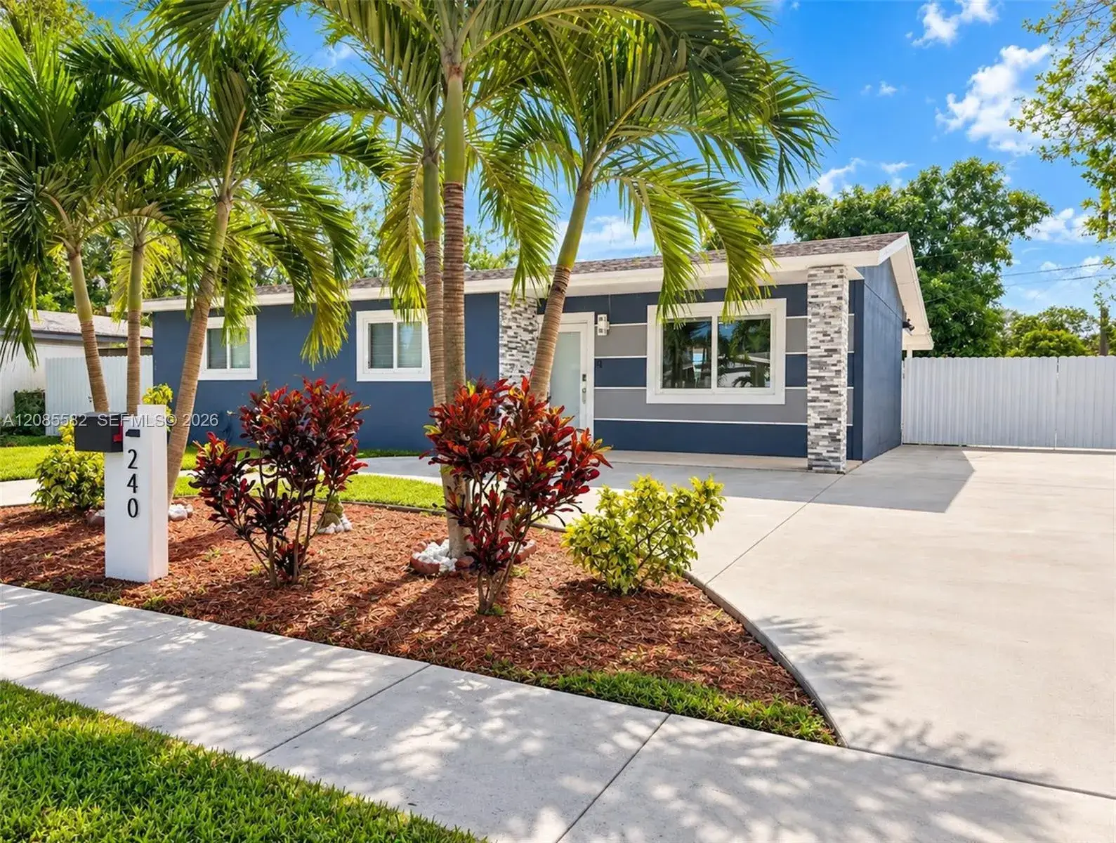 240 N 68th Ave, Hollywood FL 33024