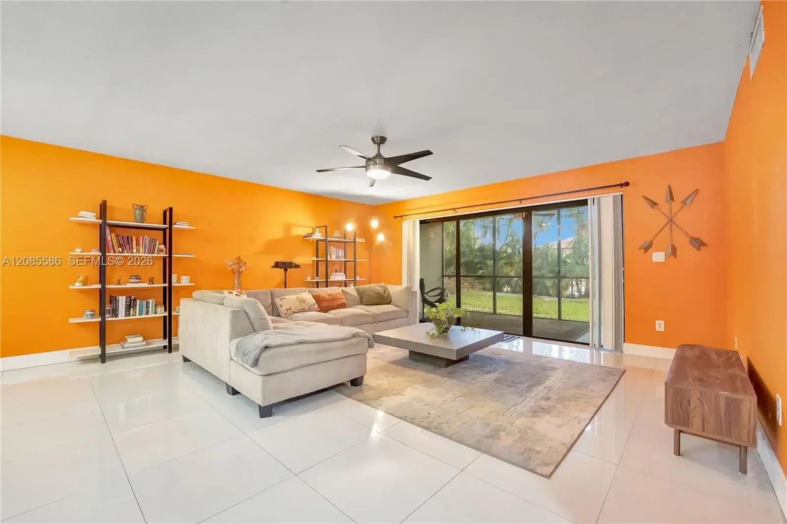 601 Ives Dairy Rd # 8, Miami FL 33179 photo 5