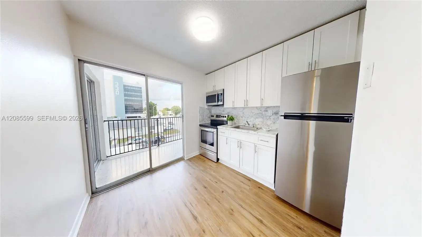 444 SW 27th Ave # 32, Miami FL 33135 photo 4