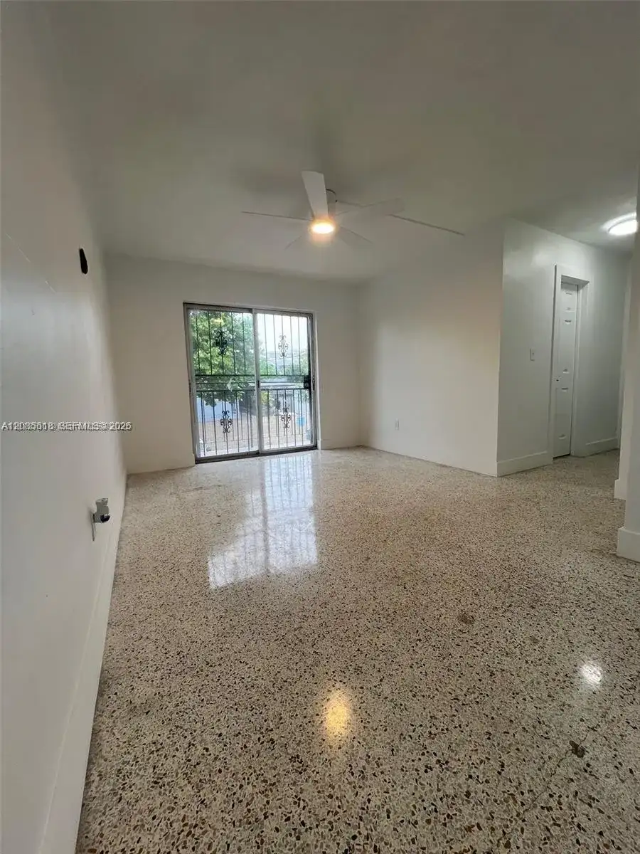 1619 NW 1st St # 4, Miami FL 33125 photo 4