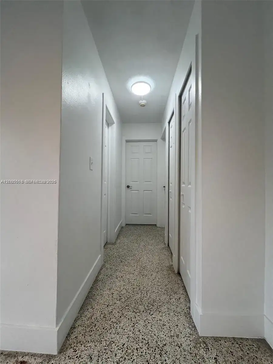 1619 NW 1st St # 4, Miami FL 33125 photo 5