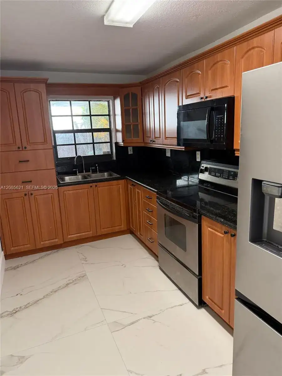 2424 SW 21st Ter # 0, Miami FL 33145 photo 3