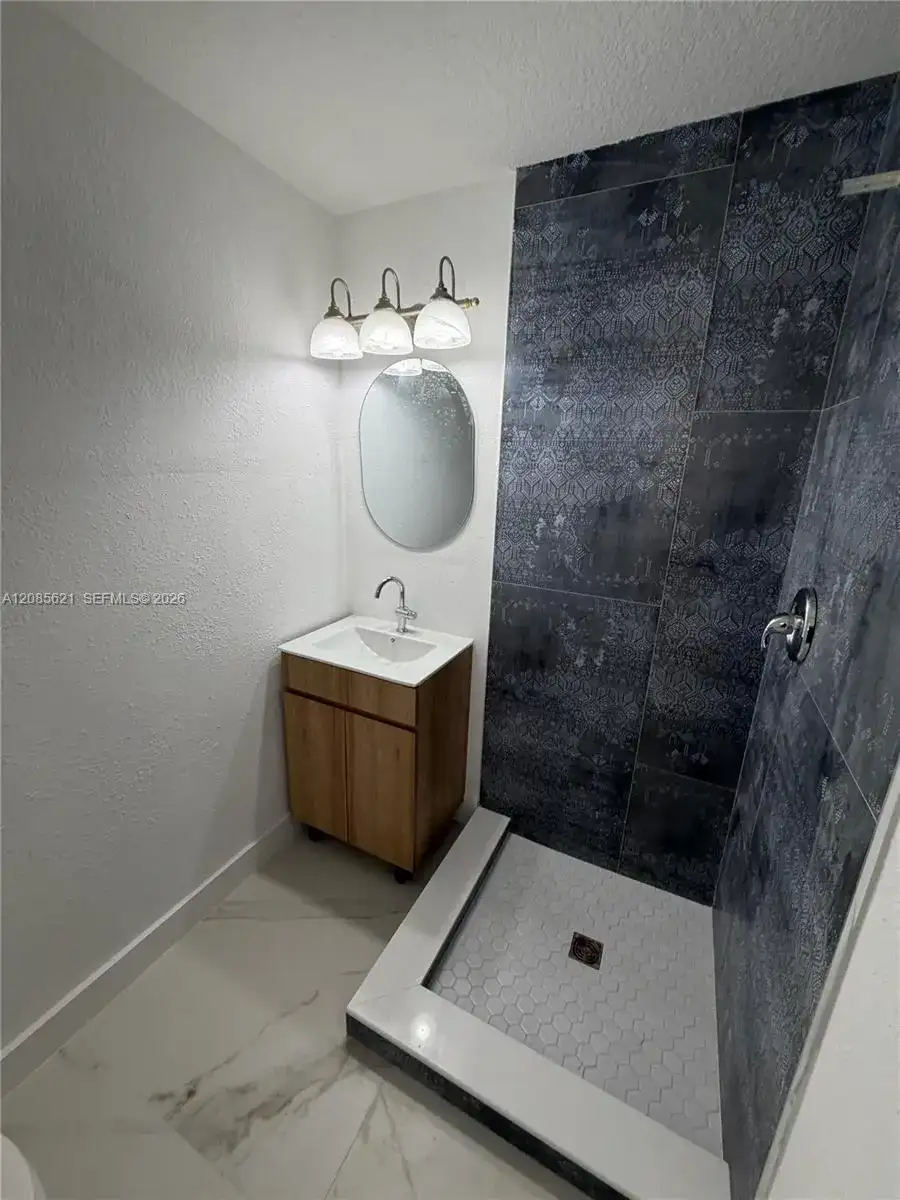 2424 SW 21st Ter # 0, Miami FL 33145 photo 4