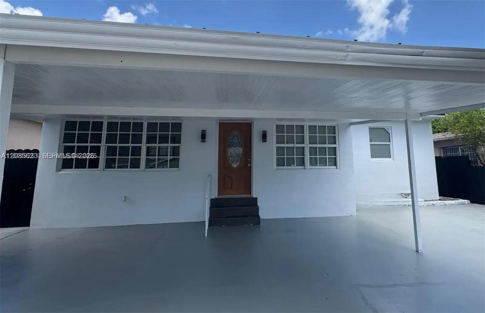 2731 NW 100th St # C, Miami FL 33147