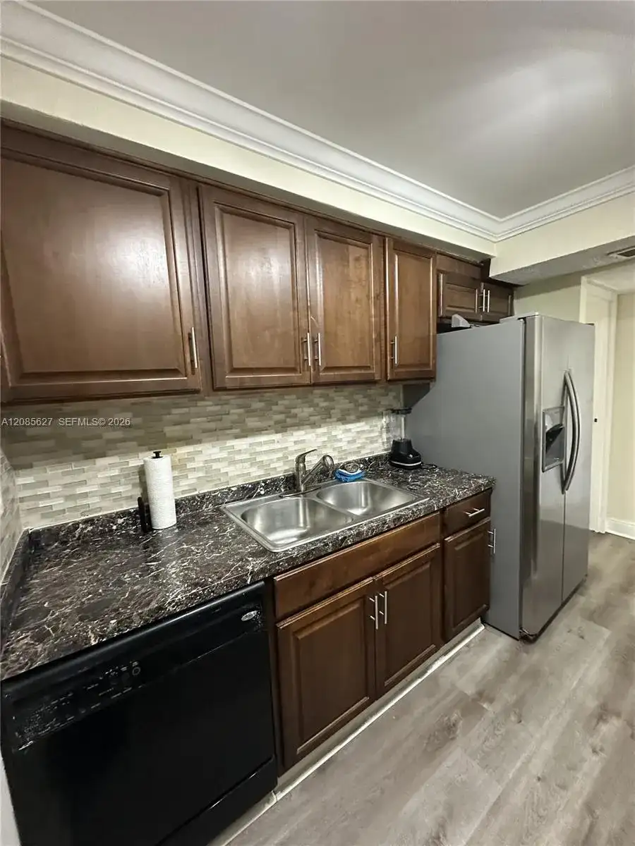 210 172nd St # 426, Sunny Isles Beach FL 33160 photo 5