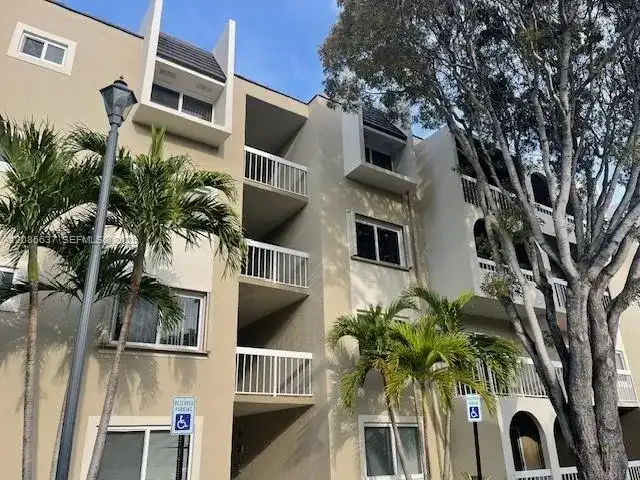 7703 Camino Real # 213, Miami FL 33143