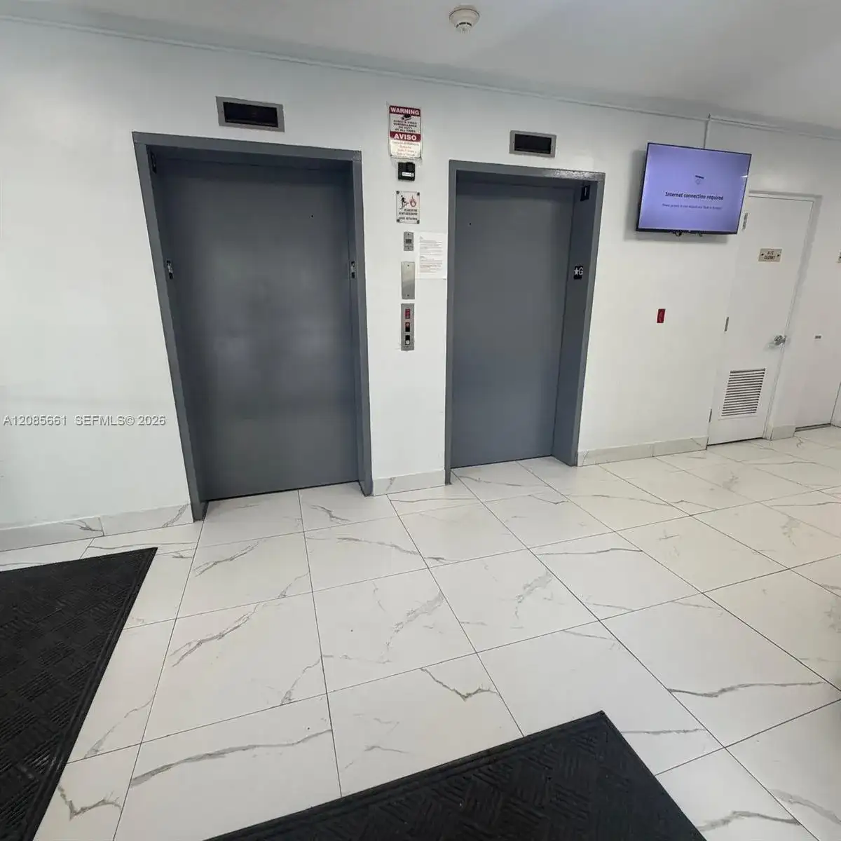 104 SW 9th St # 1101, Miami FL 33130 photo 3