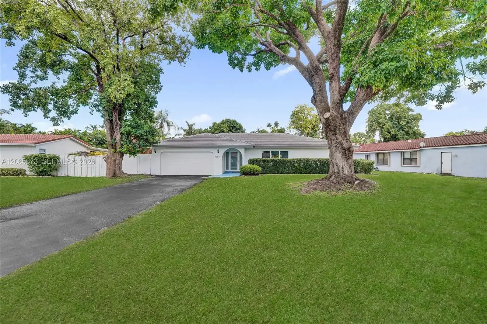 10601 NW 43rd Ct, Coral Springs FL 33065 photo 5