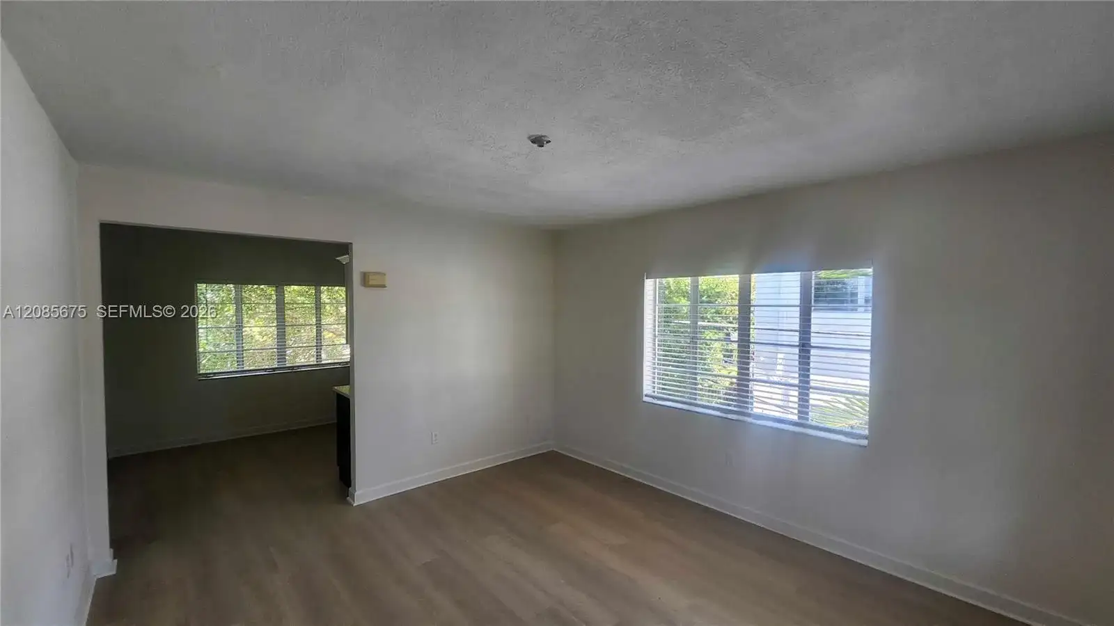 847 81st St # 5, Miami Beach FL 33141 photo 3