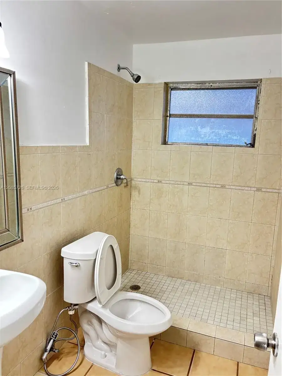 5919 SW 4th St # 0, Miami FL 33144 photo 5