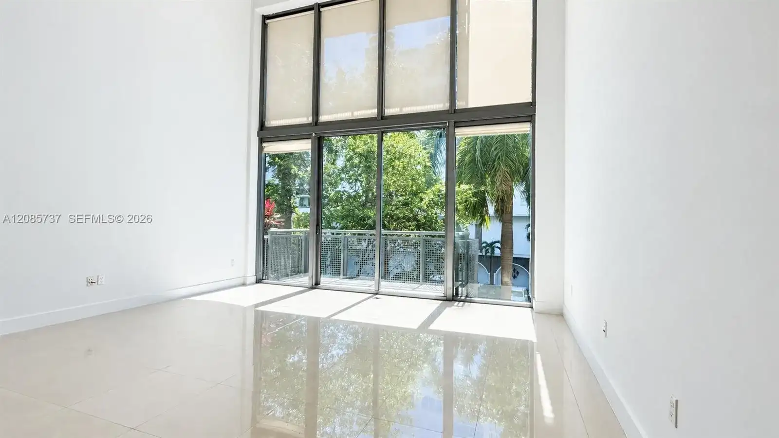 6000 Collins Ave # 305, Miami Beach FL 33140