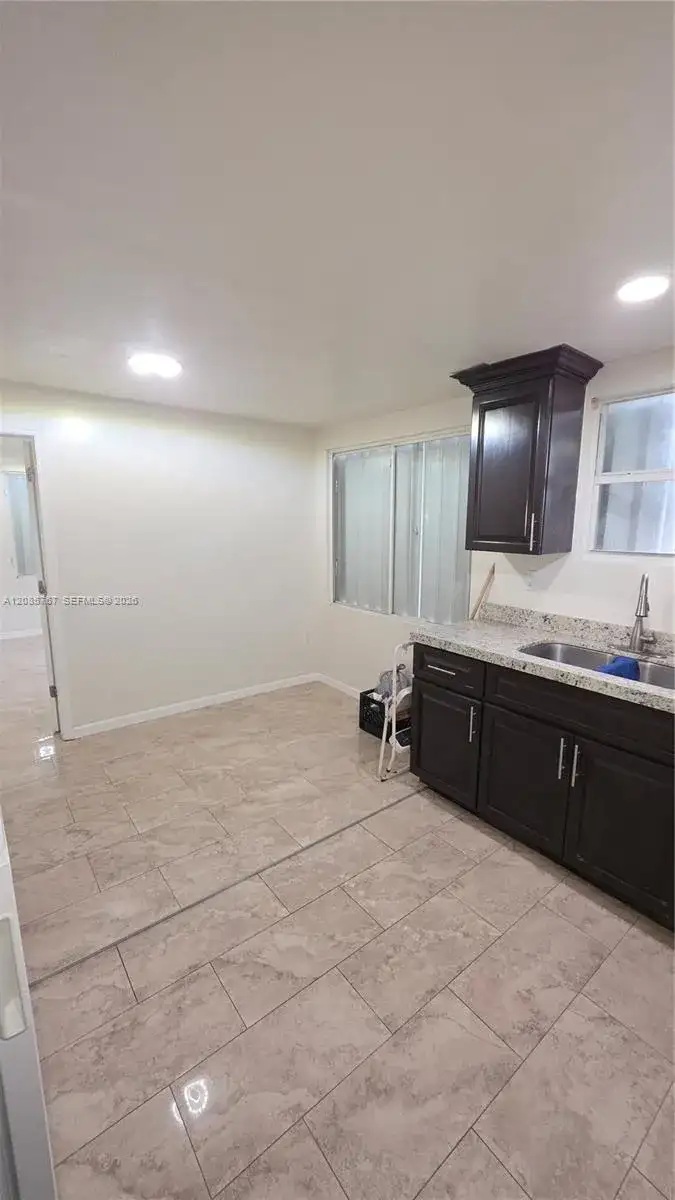 1629 NW 125th St # 1629, North Miami FL 33167 photo 2