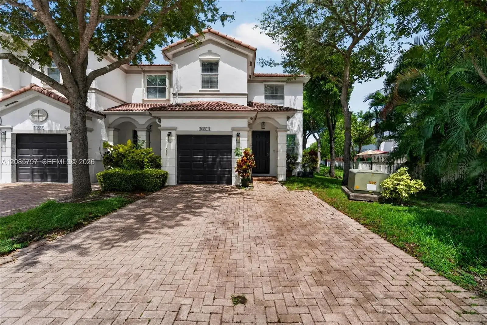 10861 NW 79th St, Doral FL 33178