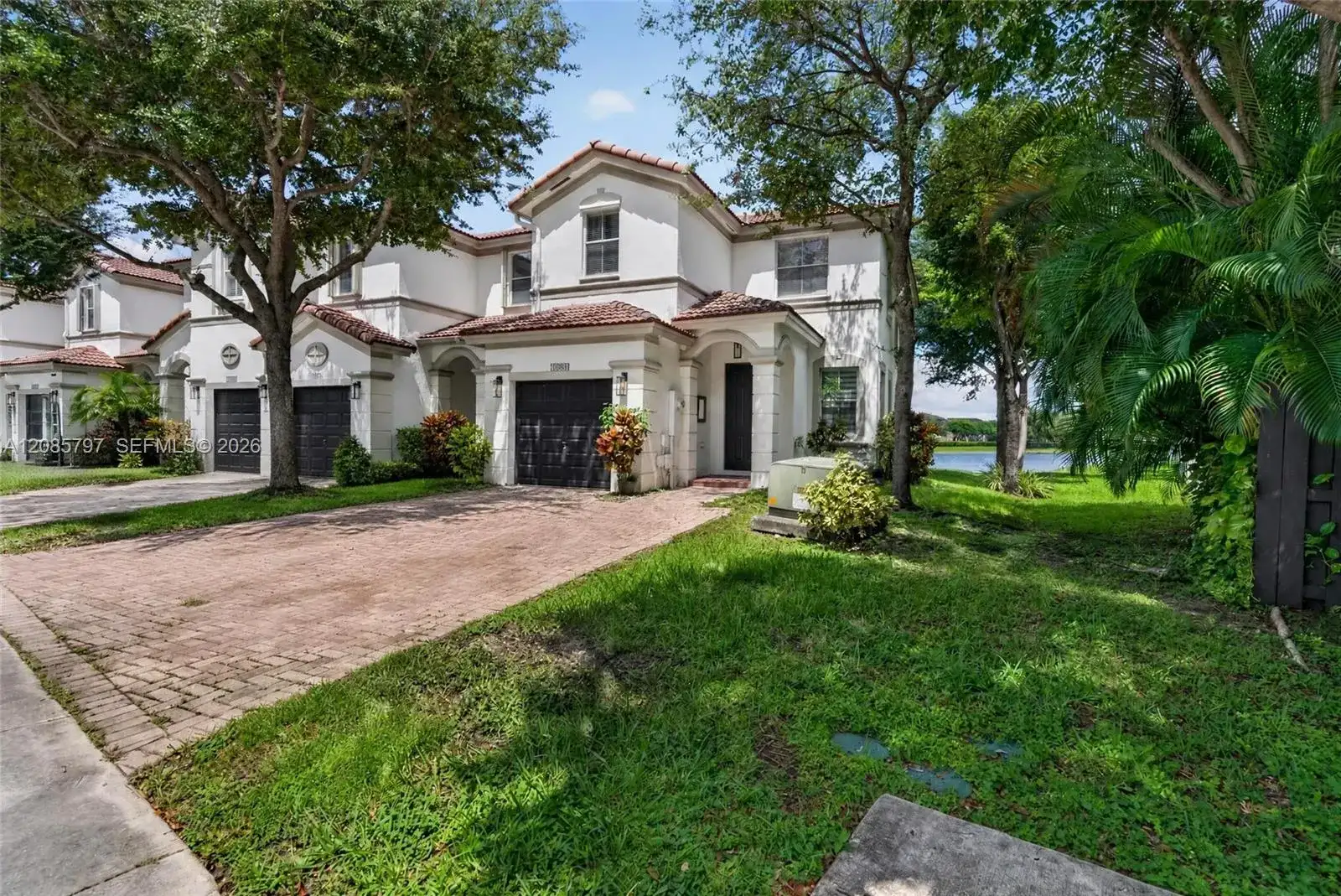 10861 NW 79th St, Doral FL 33178 photo 3