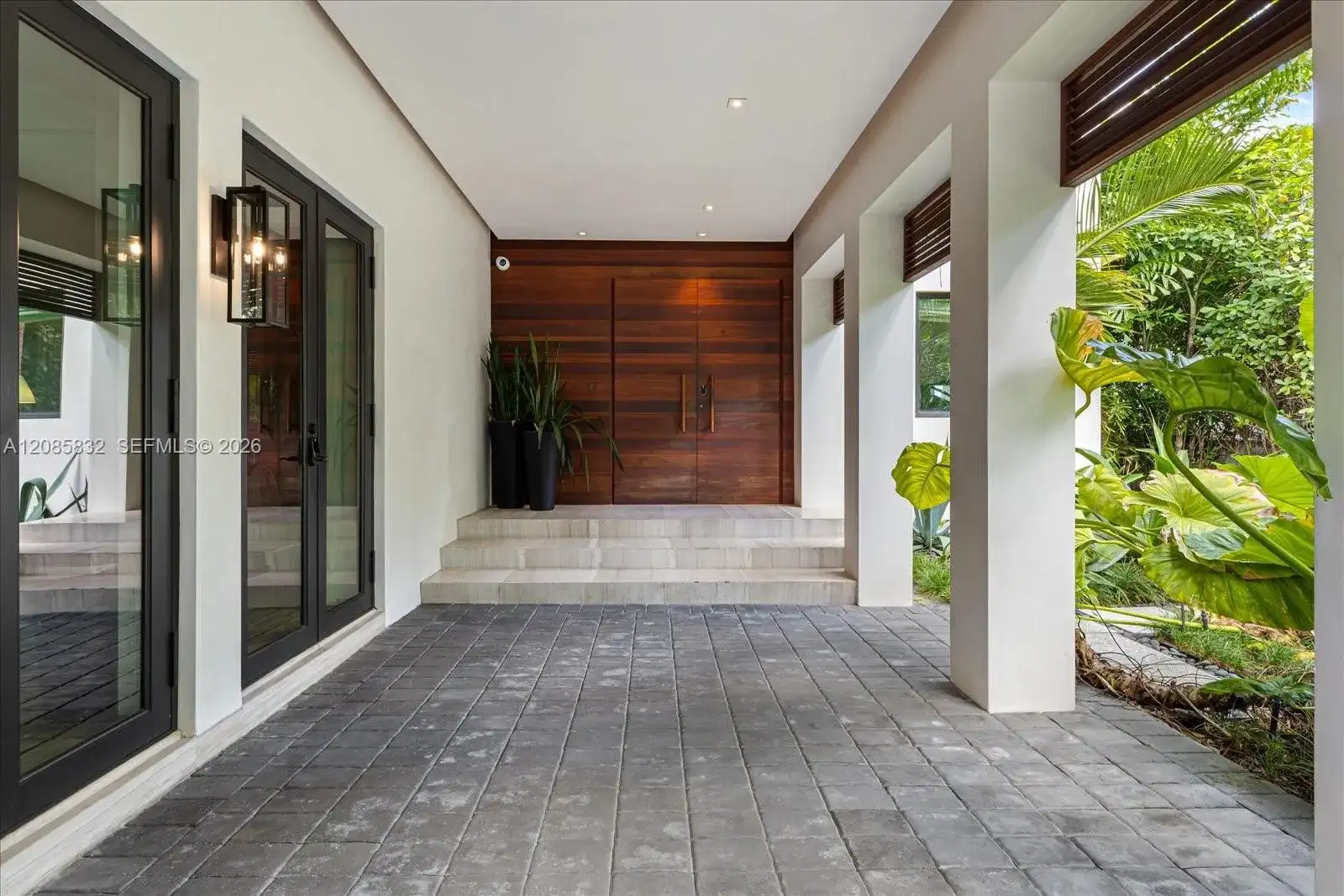 401 E Rivo Alto Dr, Miami Beach FL 33139 photo 3