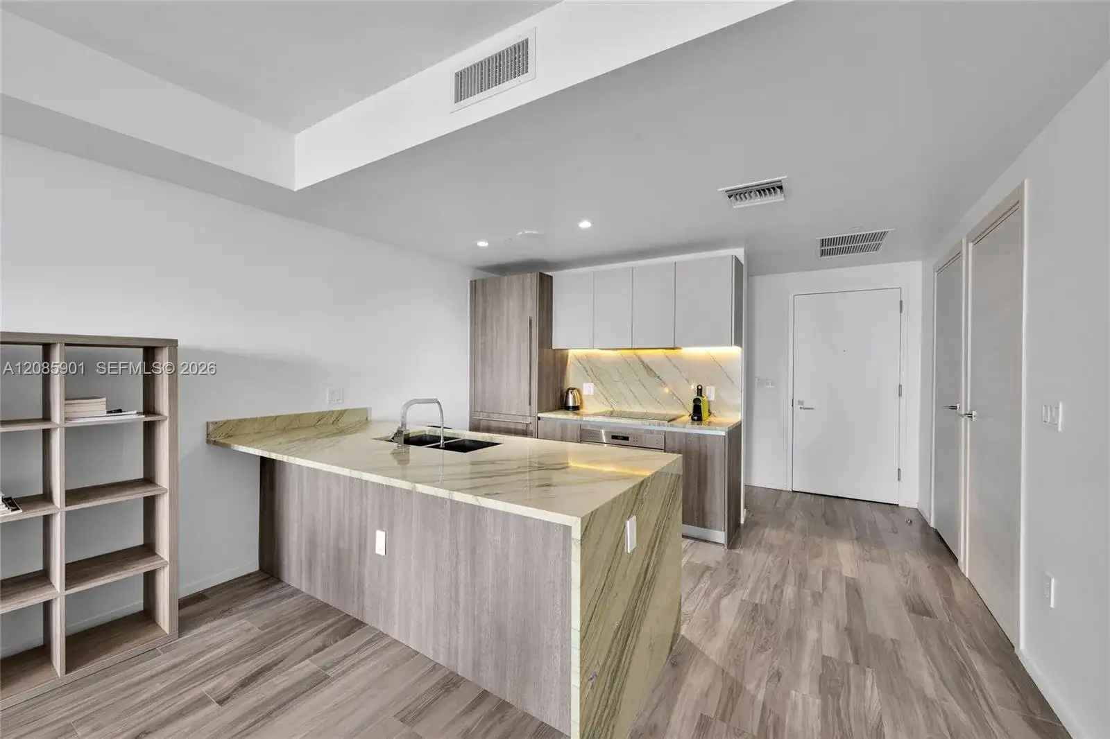 801 S Miami Ave # 4602, Miami FL 33130 photo 5