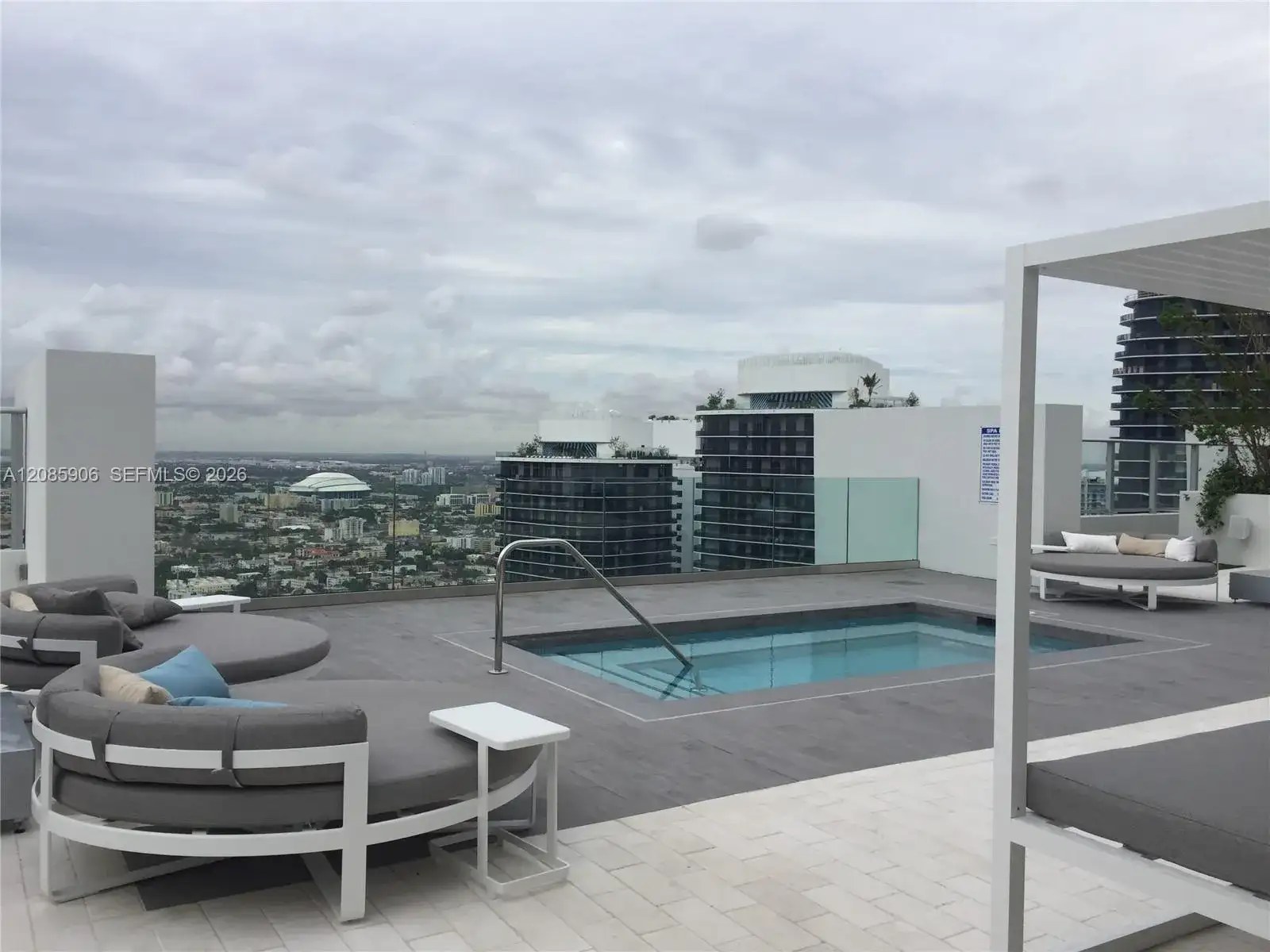 1010 Brickell Ave # 3310, Miami FL 33131 photo 2