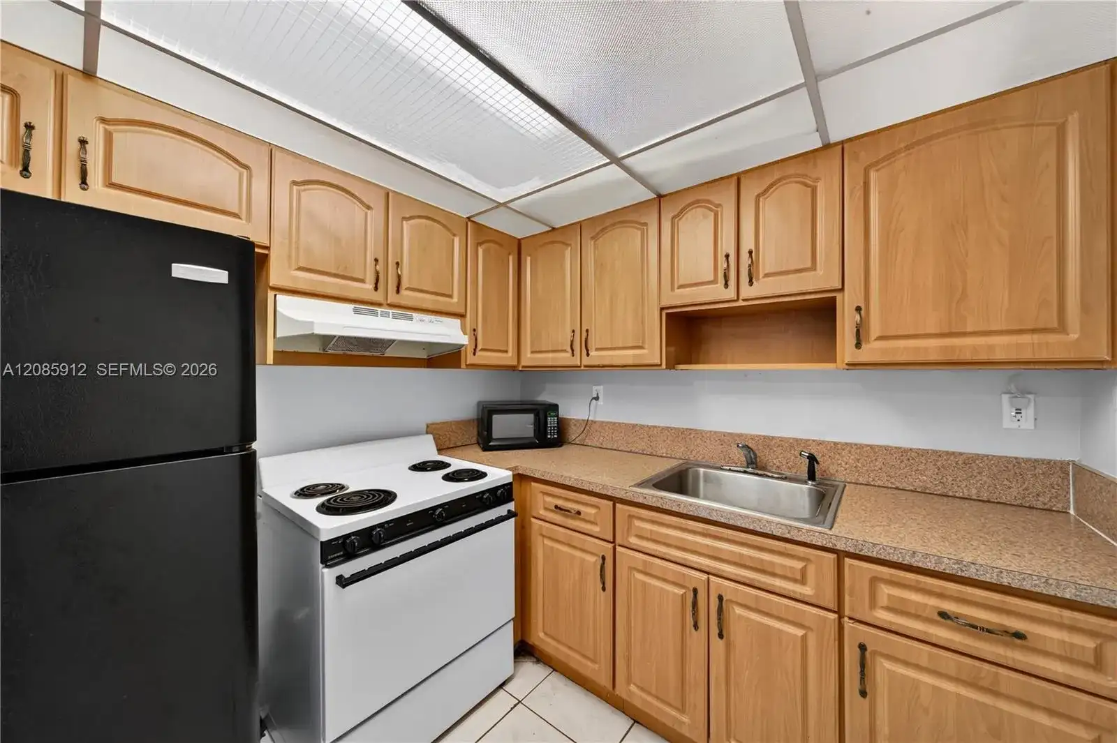 1801 NE 140th St # 108, North Miami FL 33181 photo 4