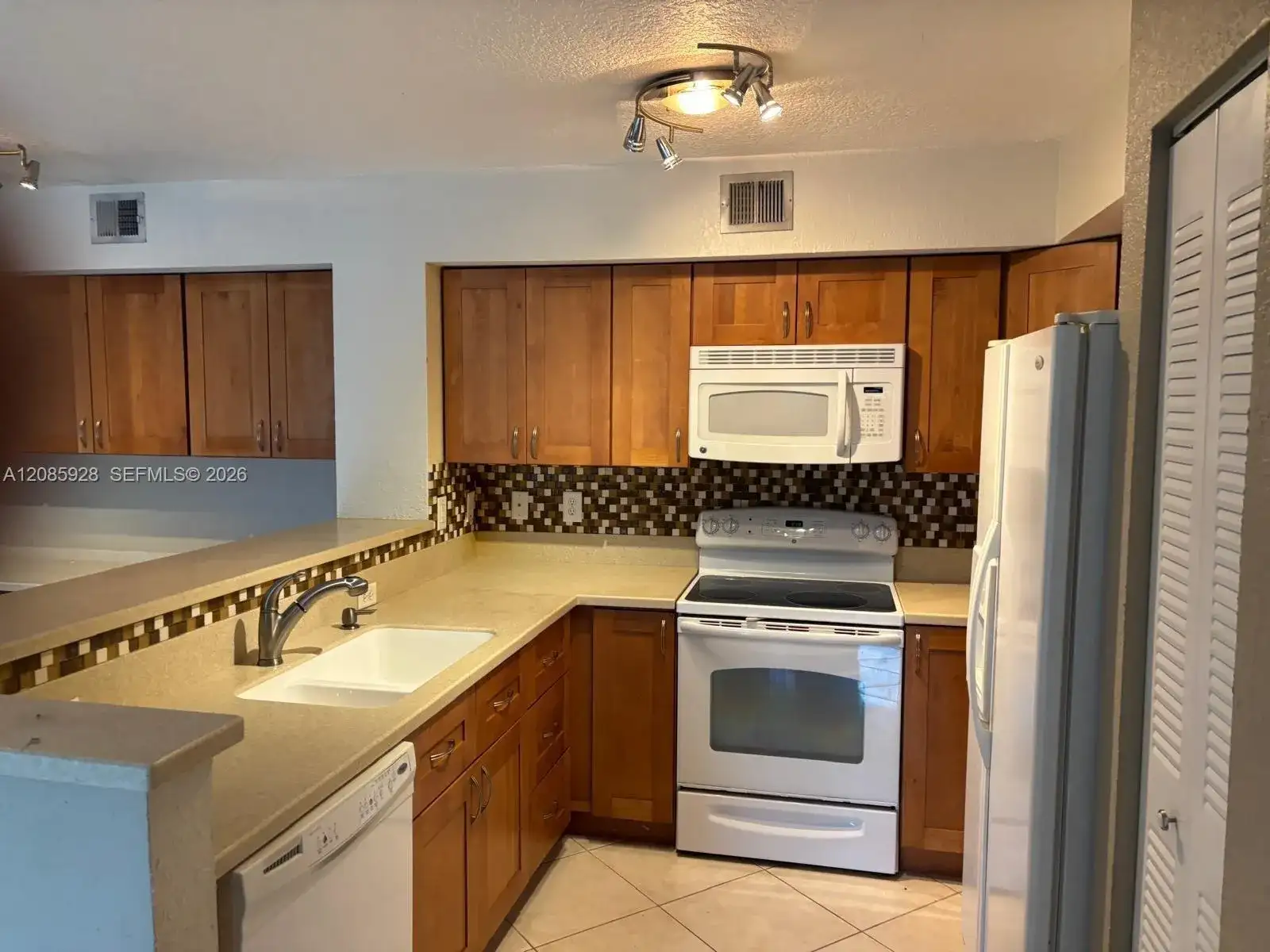 1721 Village Blvd # 205, West Palm Beach FL 33409 photo 3
