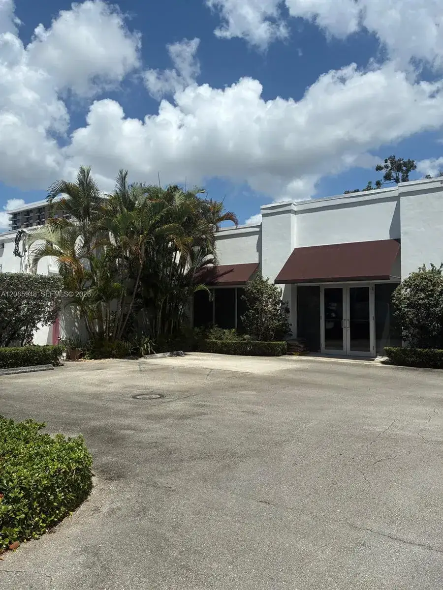 105, 111, 119 NE 21 Street, Miami FL 33137