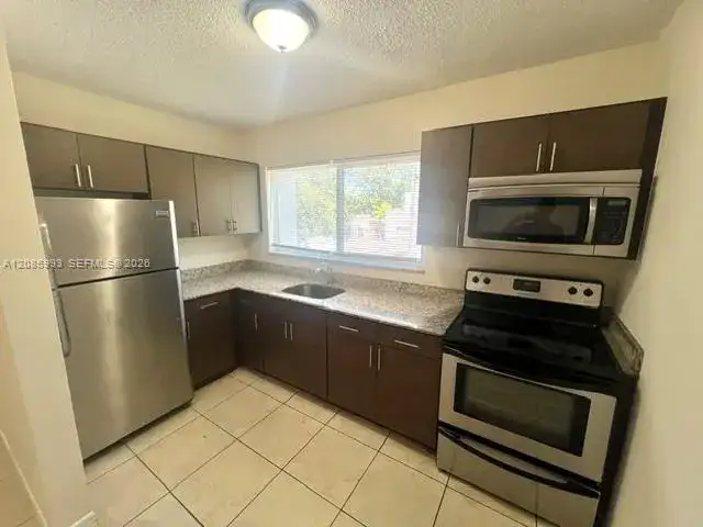 7626 NE 6th Ct # 5, Miami FL 33138 photo 2