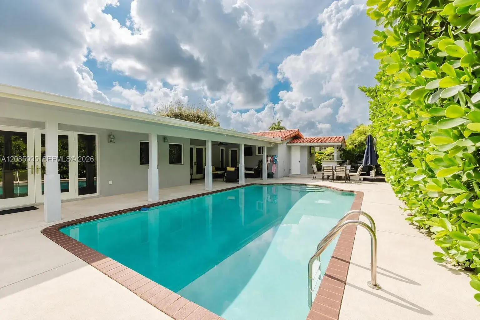 1732 SW 103rd Pl, Miami FL 33165