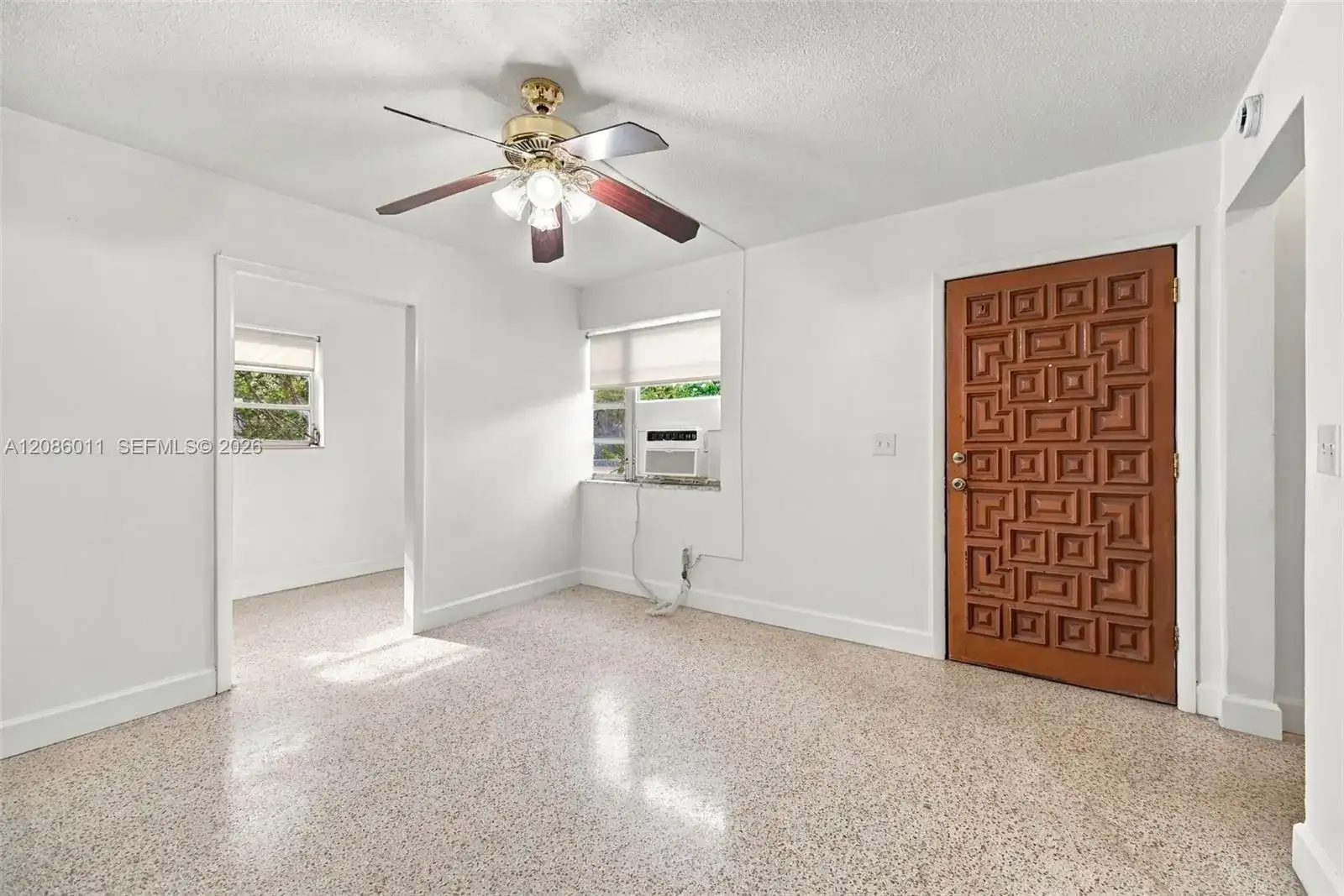 882 NW 2nd St, Miami FL 33128 photo 3