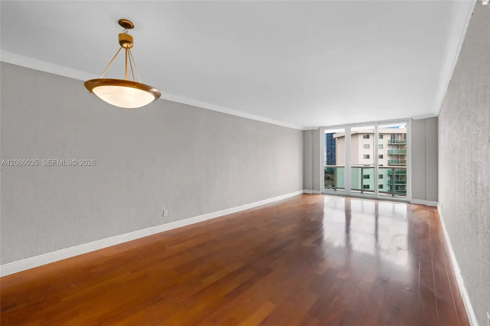 19390 Collins Ave # 1520, Sunny Isles Beach FL 33160 photo 2