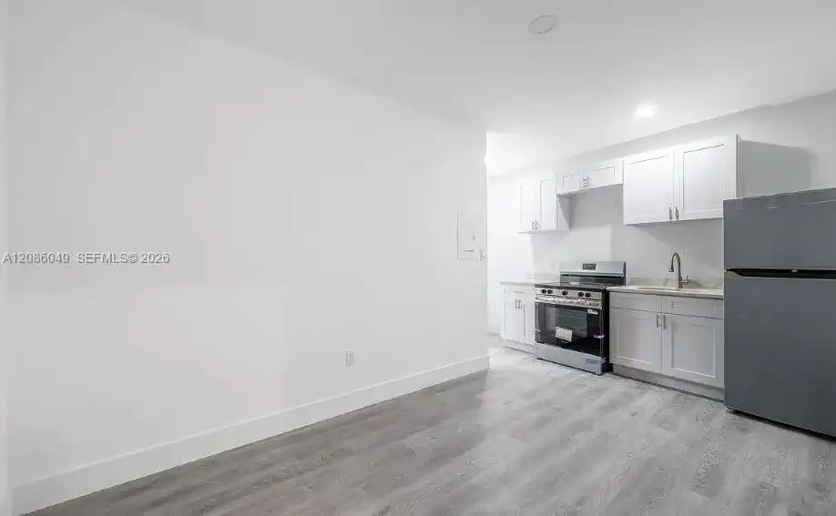 1003 SW 15th Ave # 21, Miami FL 33135