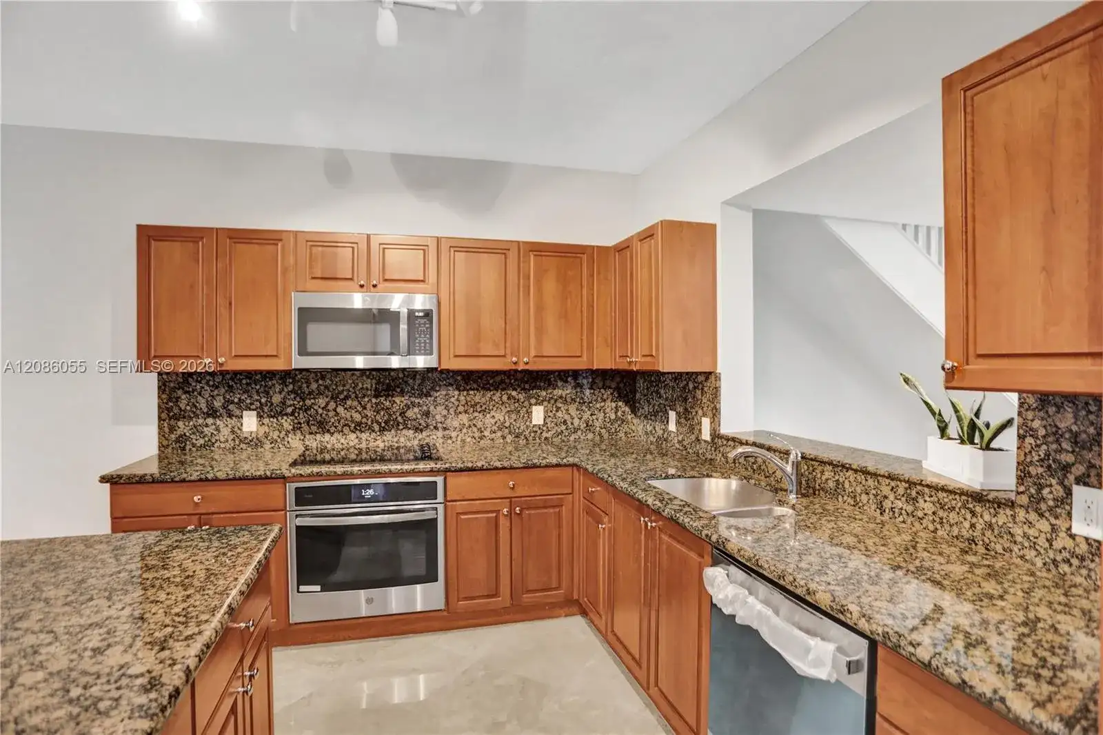 7564 SW 102nd St # 211, Pinecrest FL 33156 photo 5
