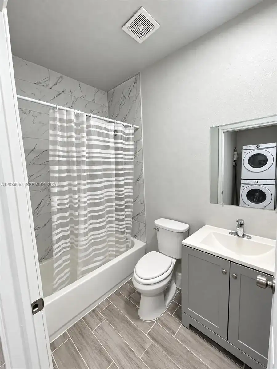 4420 NW 30th Ave, Miami FL 33142 photo 2