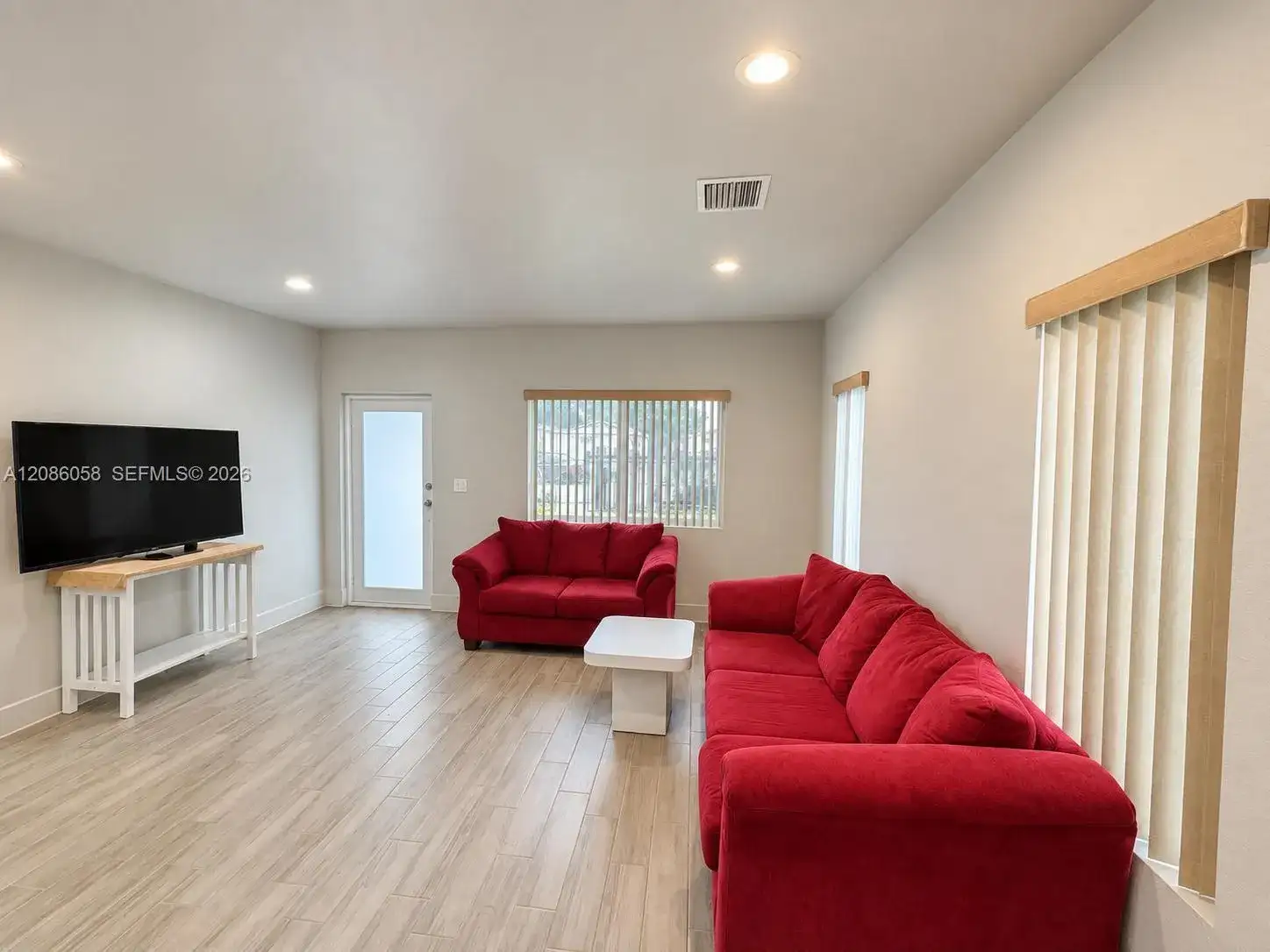 4420 NW 30th Ave, Miami FL 33142 photo 5