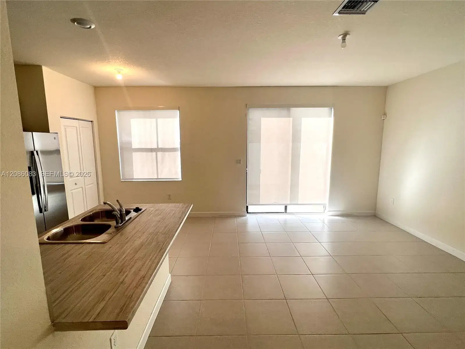 3342 W 112th St, Hialeah FL 33018 photo 4