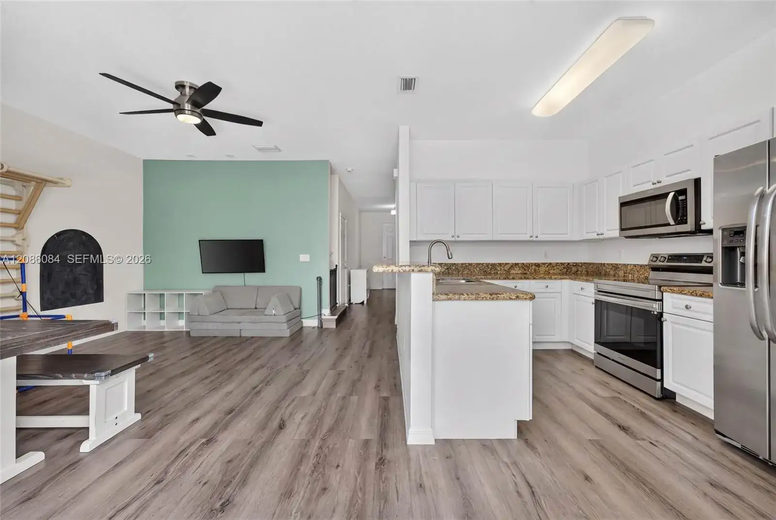 12956 SW 134th Ter, Miami FL 33186 photo 2