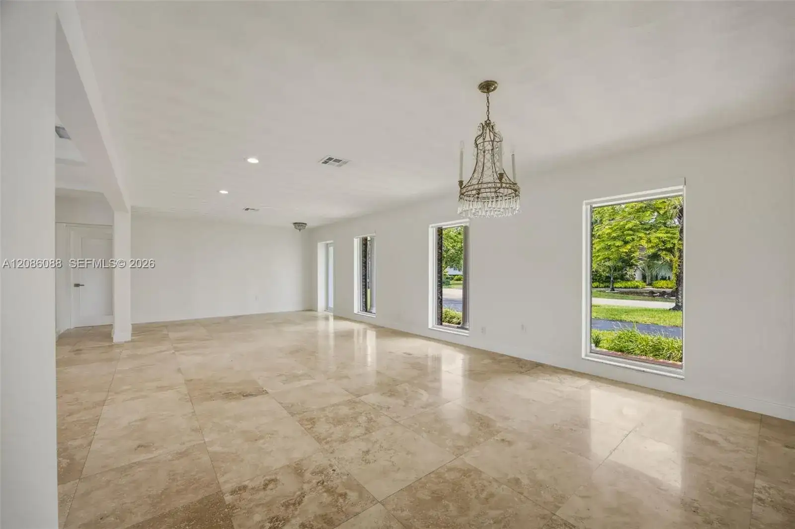13240 SW 70th Ave, Pinecrest FL 33156 photo 5