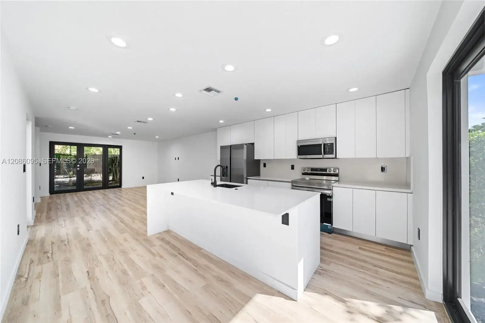 11 NE 51 St # C, Miami FL 33137 photo 3