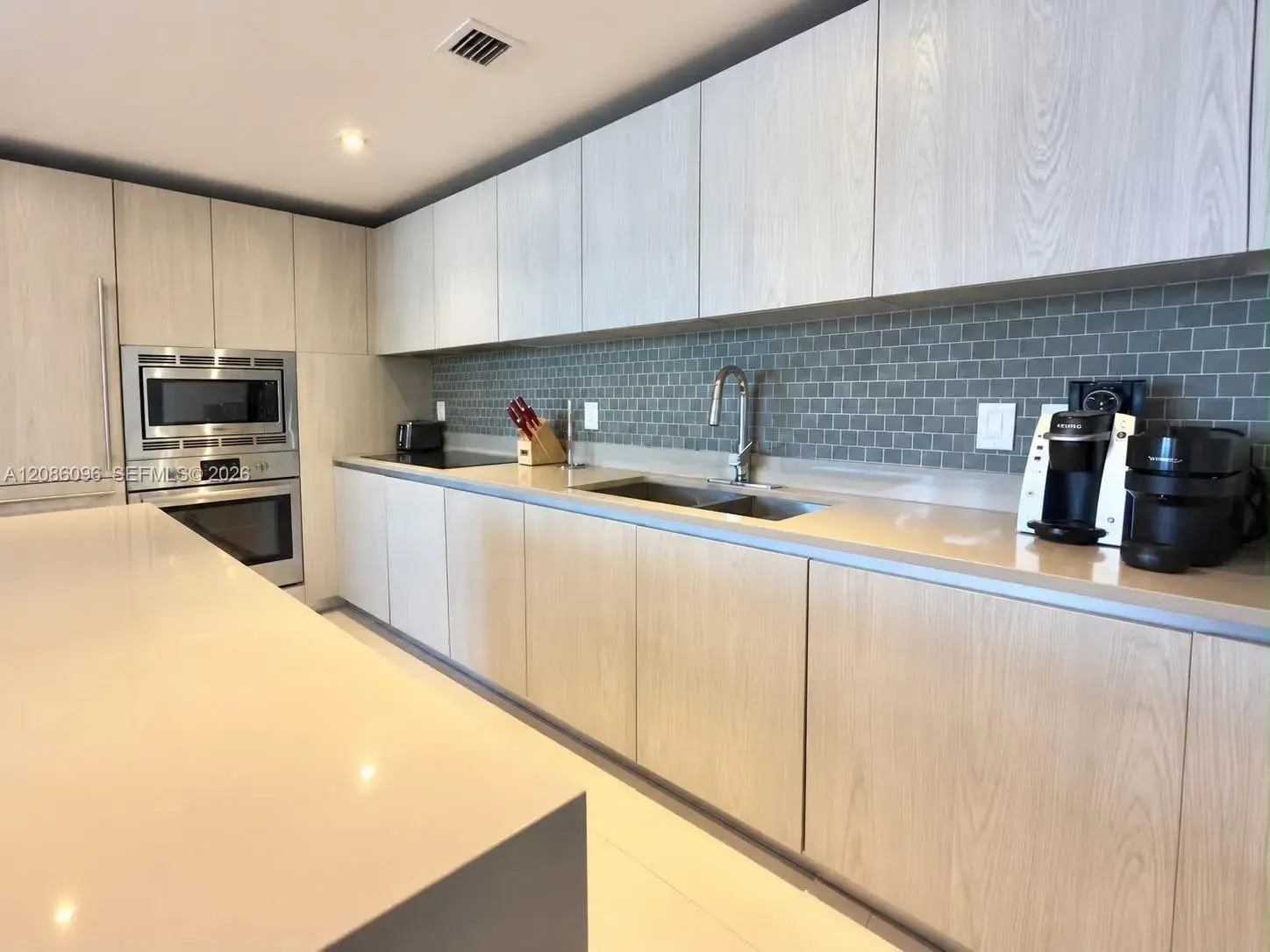 4111 S Ocean Dr # 1908, Hollywood FL 33019