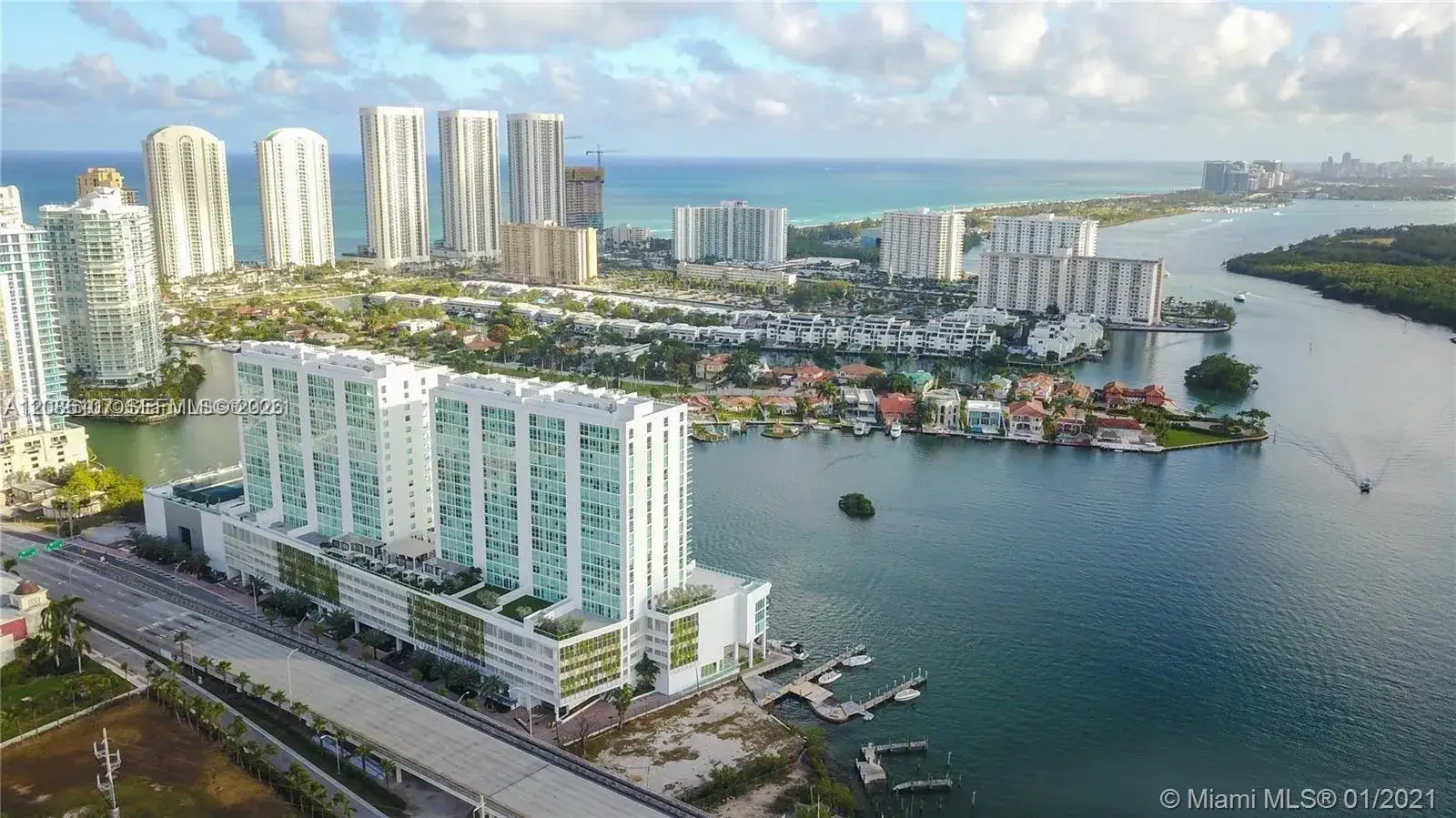 400 Sunny Isles Blvd DD-421, Sunny Isles Beach FL 33160