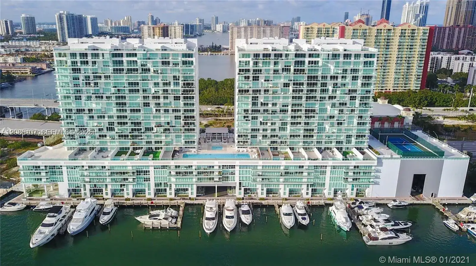 400 Sunny Isles Blvd DD-421, Sunny Isles Beach FL 33160 photo 5