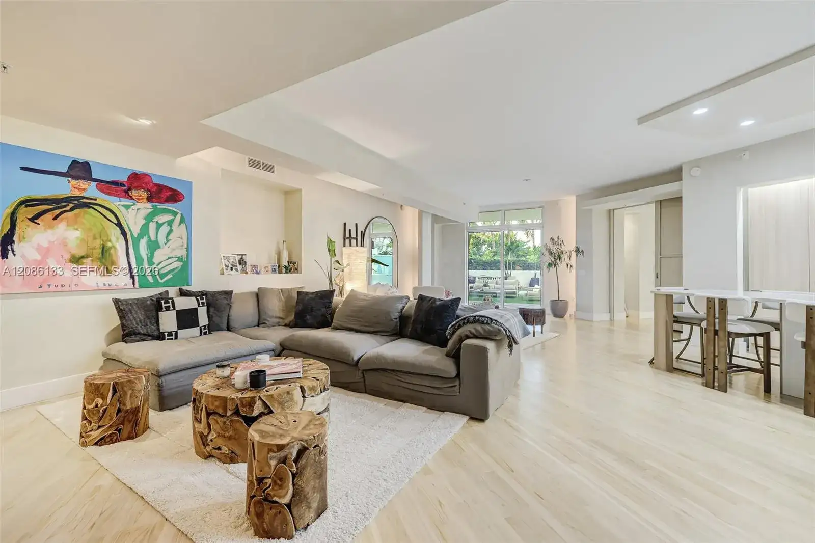 2001 Meridian Ave # 307, Miami Beach FL 33139 photo 2