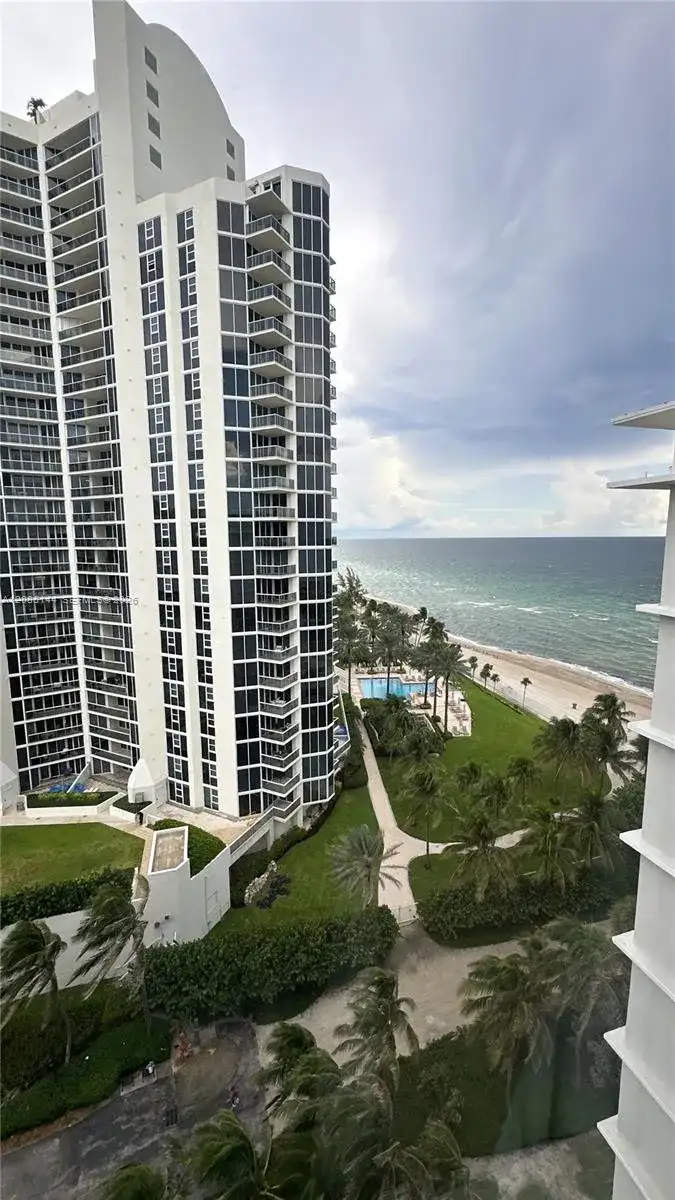 19201 Collins Ave # 1119, Sunny Isles Beach FL 33160