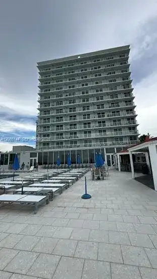 19201 Collins Ave # 1119, Sunny Isles Beach FL 33160 photo 2