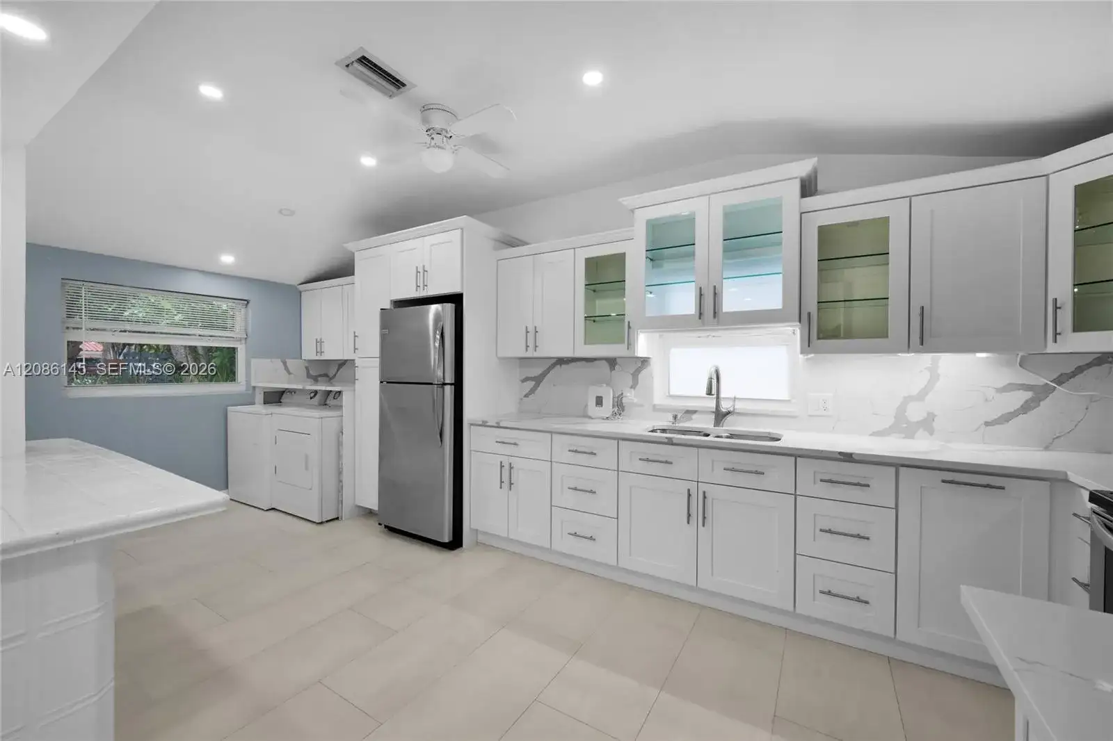 2041 NE 182nd St, North Miami Beach FL 33162 photo 5