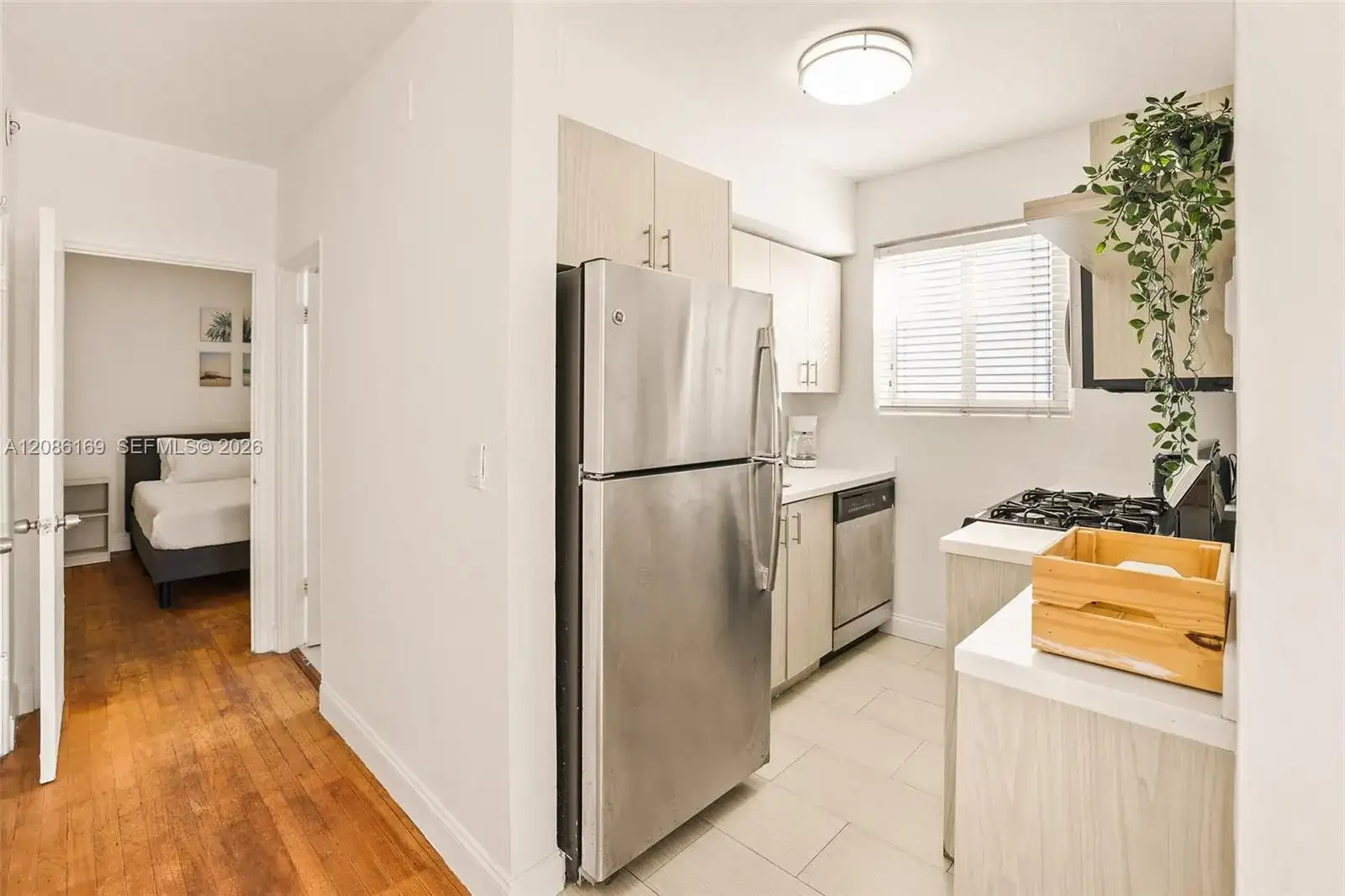 7340 Harding Ave # 17, Miami Beach FL 33141 photo 5
